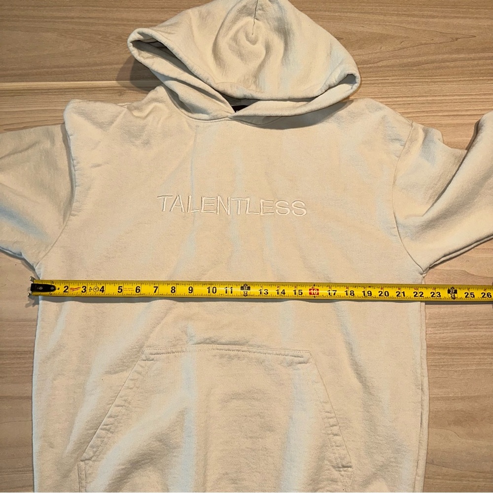 NWOT TALENTLESS Men’s Circle Logo Embroidered Hoodie Unisex size Large - Picture 7 of 8